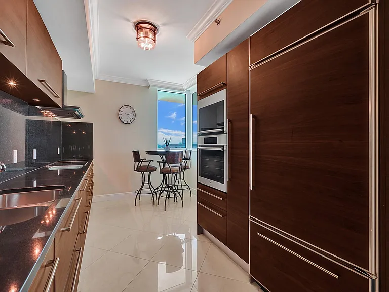 101 S Fort Lauderdale Beach Blvd #1606 — Photo 32