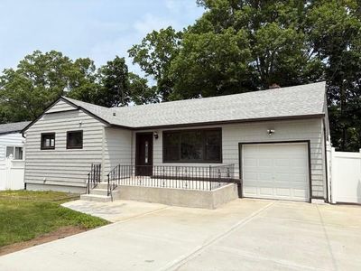747 Janos Lane, West Hempstead, NY, 11552