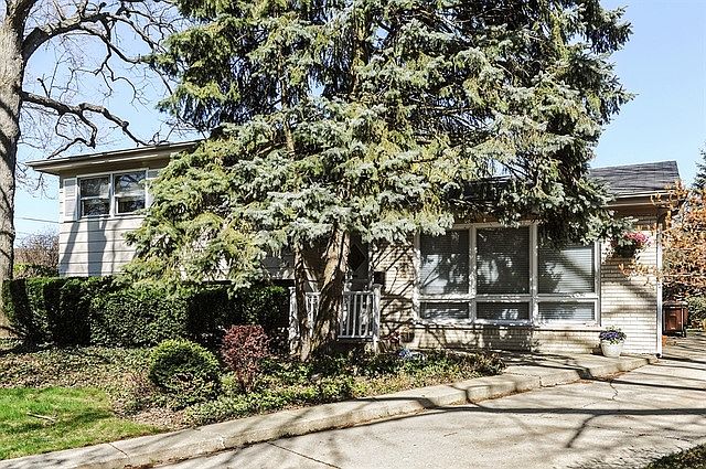 1st image of 510 Hill St