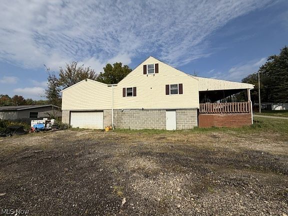 3rd image of 307 Ruggles Ave SE