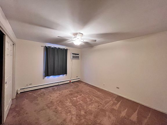 3rd image of 8308 Oak Leaf Dr APT 1004
