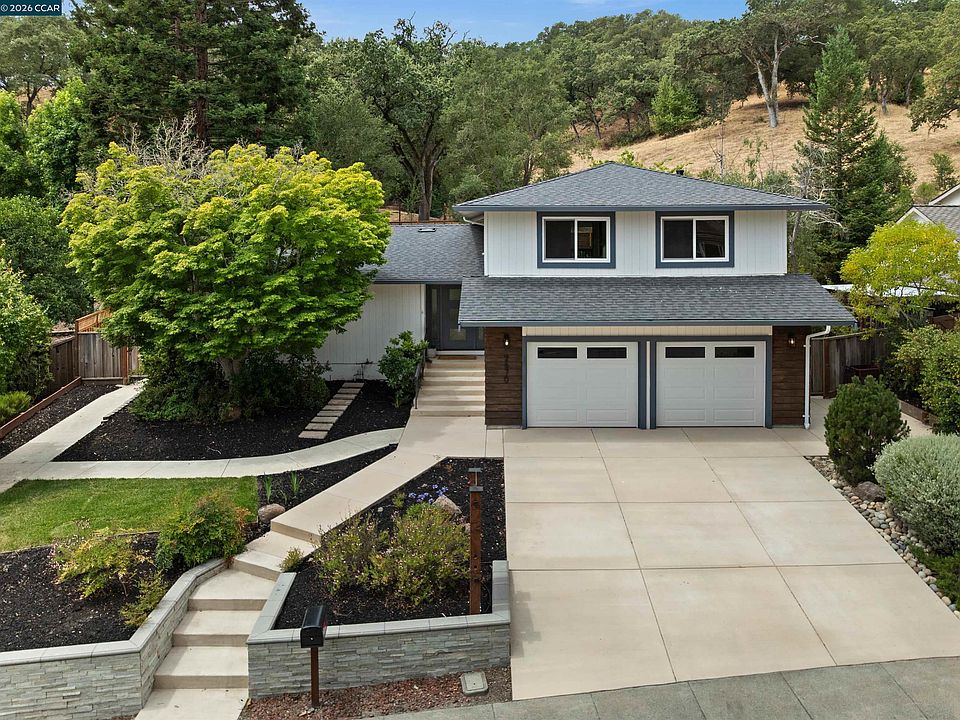 1st image of 2670 Corey Pl