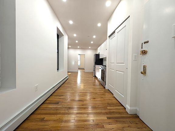 4th image of 224 E 85th St APT 2A
