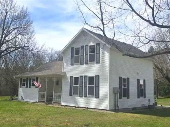 N4869 County Rd E, Wild Rose, WI 54984