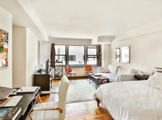 55 E 9th St APT 11L, New York, NY 10003