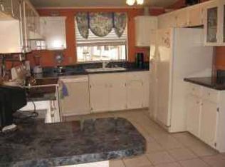19415 Sun Air Ct, North Fort Myers, FL 33903