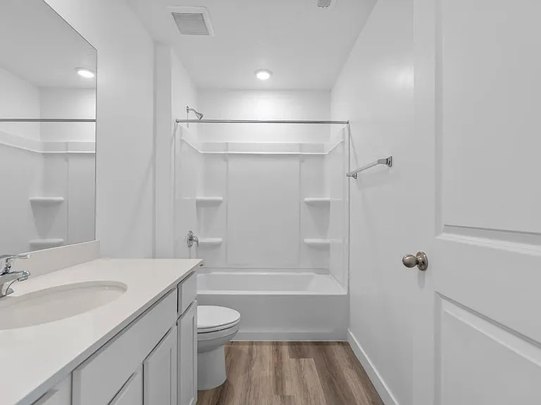 2133 S Wolverine Way — Photo 15
