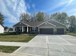 3538 Chippewa Dr, Shiloh, IL 62221