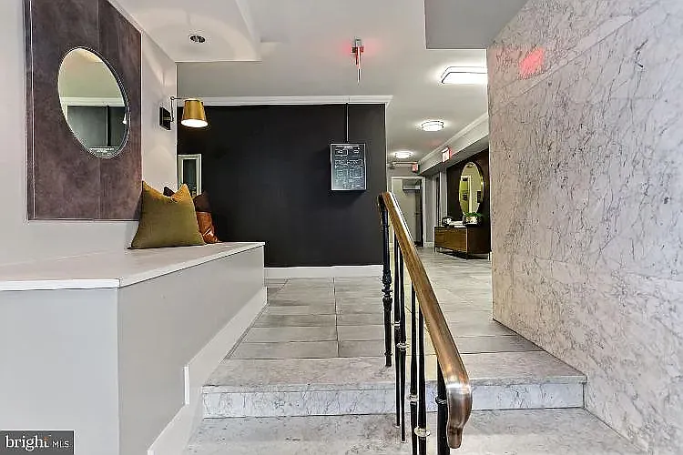 2030 F St NW #910 — Photo 1