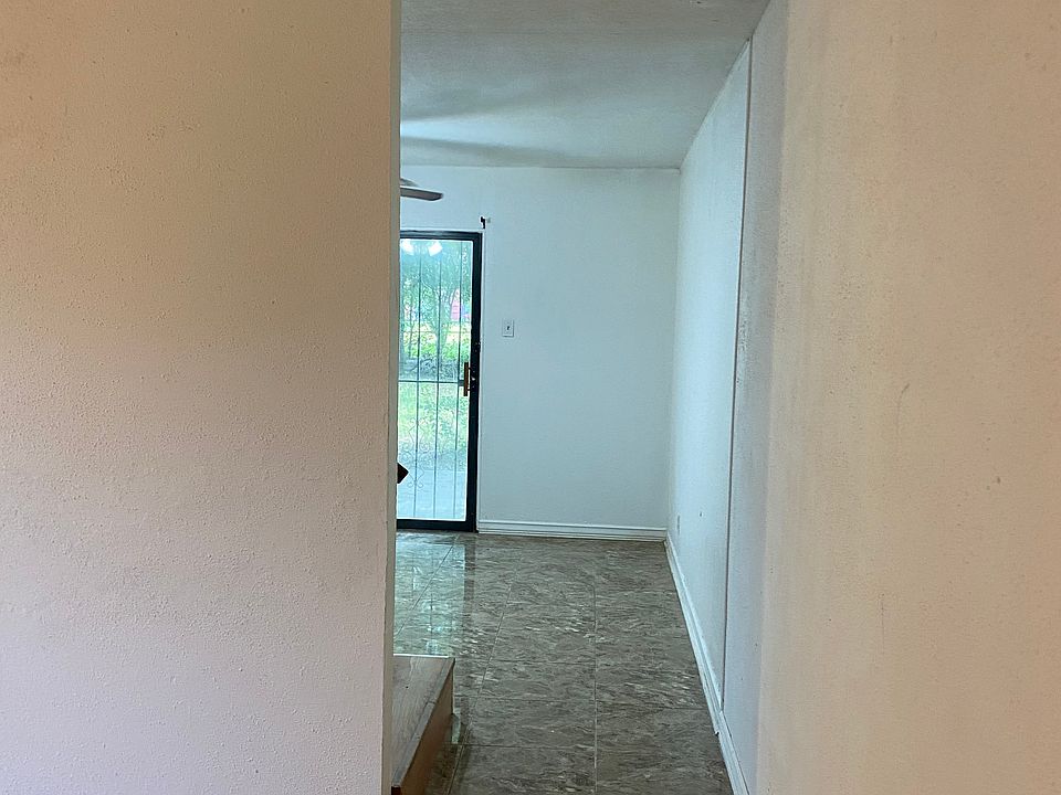 1st image of 4619 Argonne Dr #1