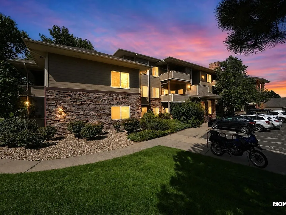 4545 Wheaton Dr #D140
