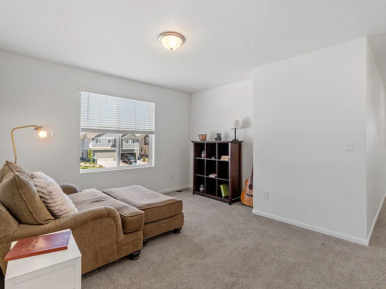 17943 E 103rd Ave — Photo 36