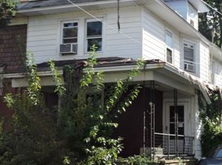 231 Park Ln, Hamilton, NJ