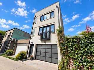 1239 Bloor St W, Toronto, ON M6H1N6