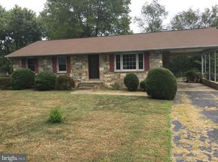 704 Payton Dr, Fredericksburg, VA