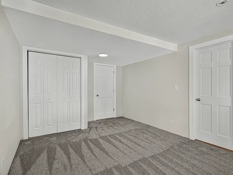 667 Decoria Ave — Photo 23