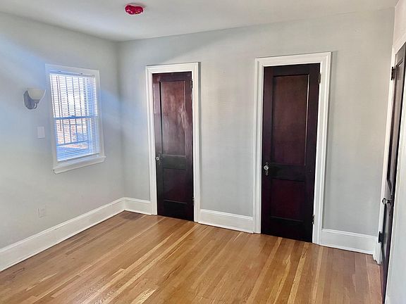 3rd image of 5906 Torresdale Ave Floor 2