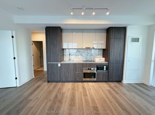 8 Interchange Way #3102, Vaughan, ON L4K 5C3