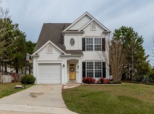 129 N Honey Springs Ave, Fuquay Varina, NC 27526