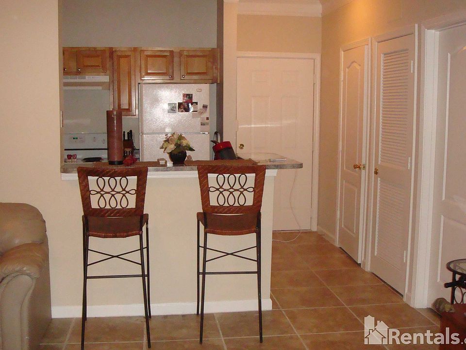 1st image of 18119 Villa Creek Dr