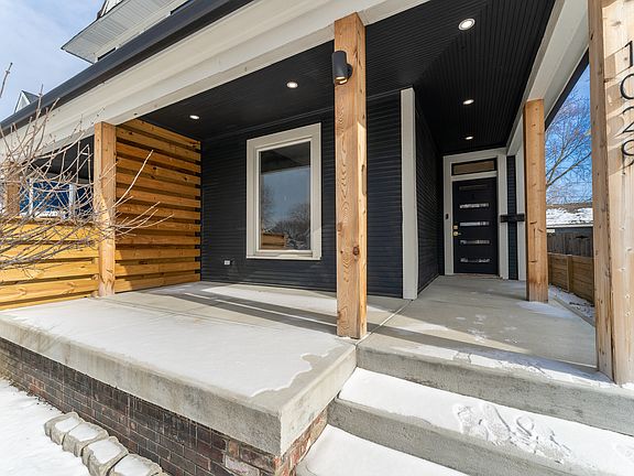 2nd image of 1029 Dawson St