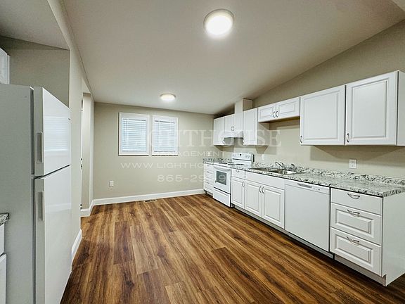 4th image of 2808 Lay Ave