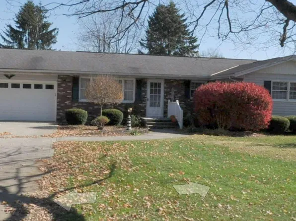 1418 Bristol Downs Rd, Newark, OH 43055