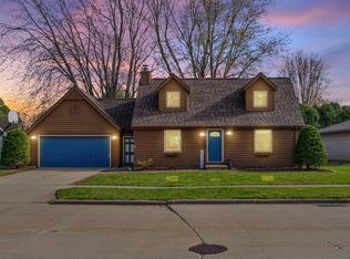 3033 E Canary St, Appleton, WI 54915