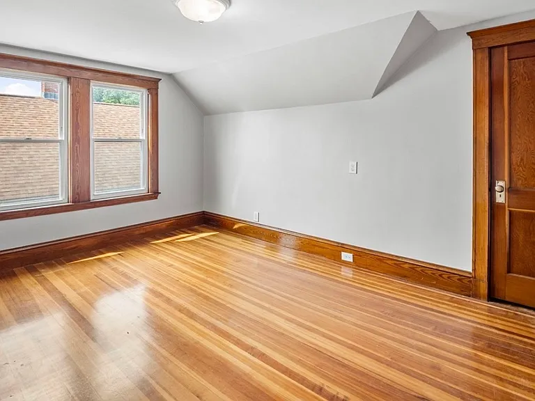 48 Cleveland St #2 — Photo 7