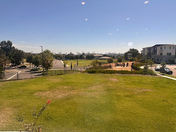 2nd image of 27664 Skyline Ln