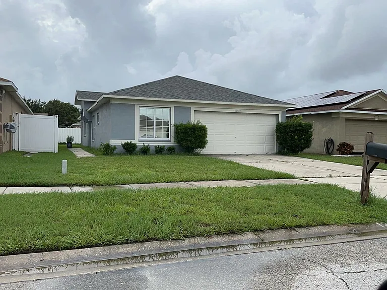 12927 Fieldmoor Ct — Photo 3