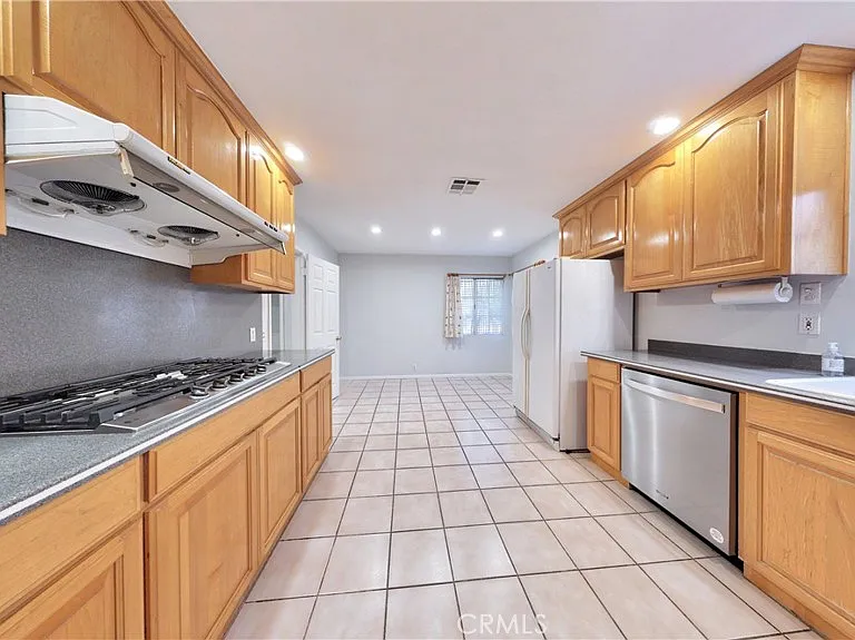 118 W Magna Vista Ave #118 — Photo 24