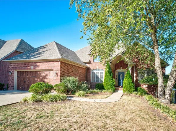 130 Mallard Dr, Frankfort, KY 40601