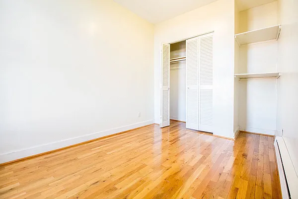 Rented by RES New York | media 2