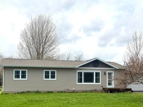 6613 N Abey Ct, Evansville, WI 53536