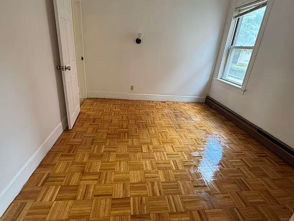 4th image of 12 East St #1
