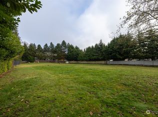 11907 Admiralty Way, Everett, WA 98204