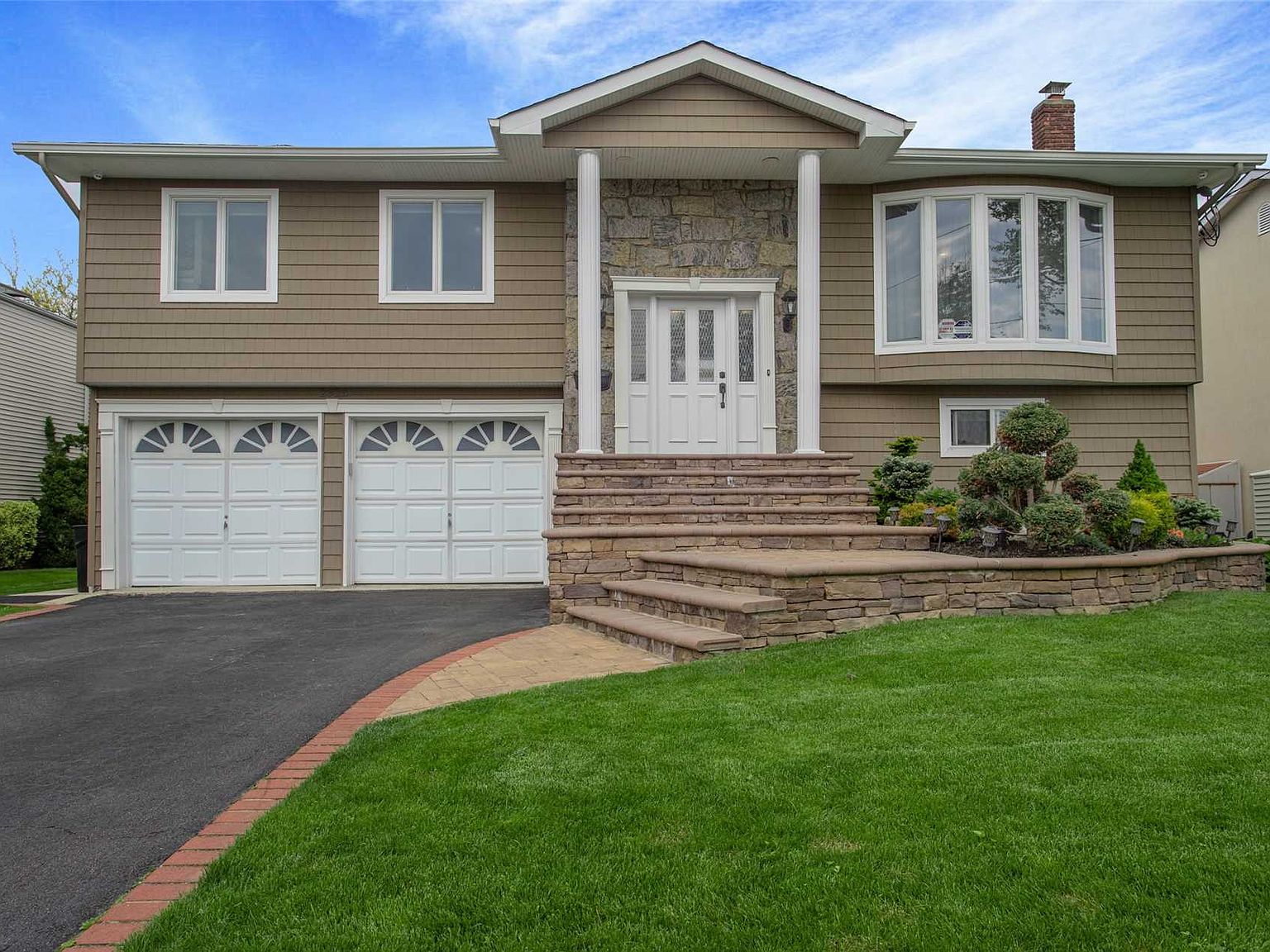 2923 Bay Dr, Merrick, NY 11566 Zillow