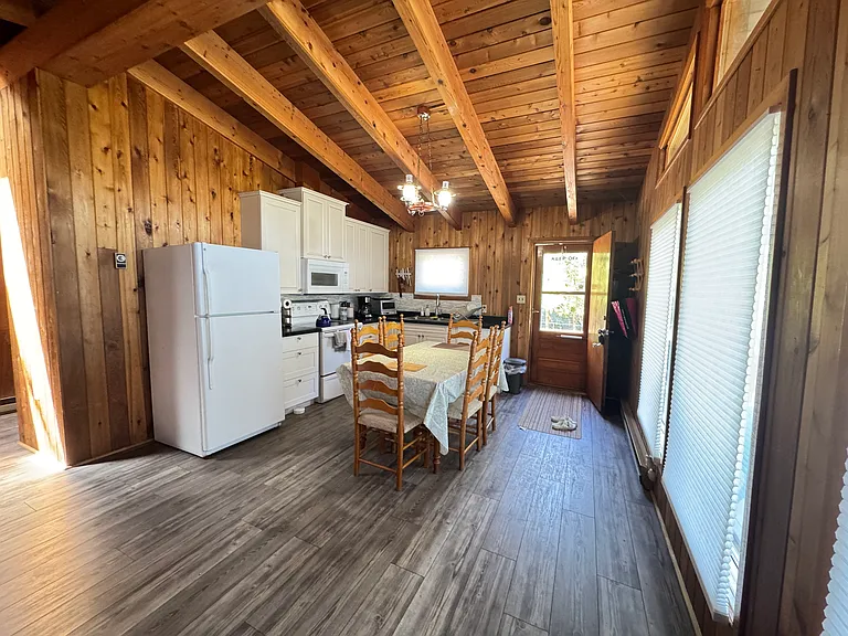 236 Zoo Park Rd — Photo 12