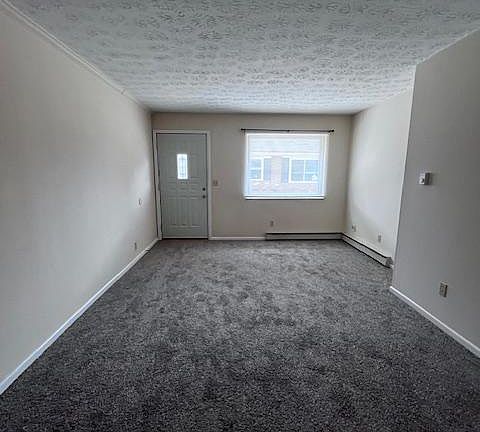 2nd image of 156 Ohio Ave