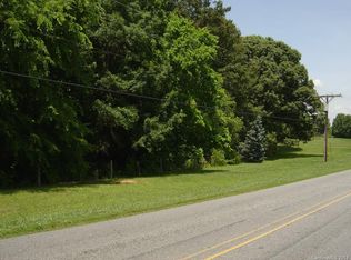 492 Rinehardt Rd, Mooresville, NC 28115