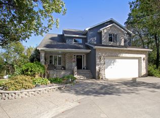 24935 Mary St, Paynesville, MN 56362