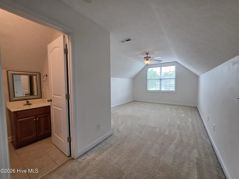 205 Woodberry Pl — Photo 14