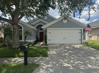 216 Somerset Dr, Davenport, FL 33897