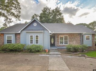 104 Williamsburg Ln, Bullard, TX 75757