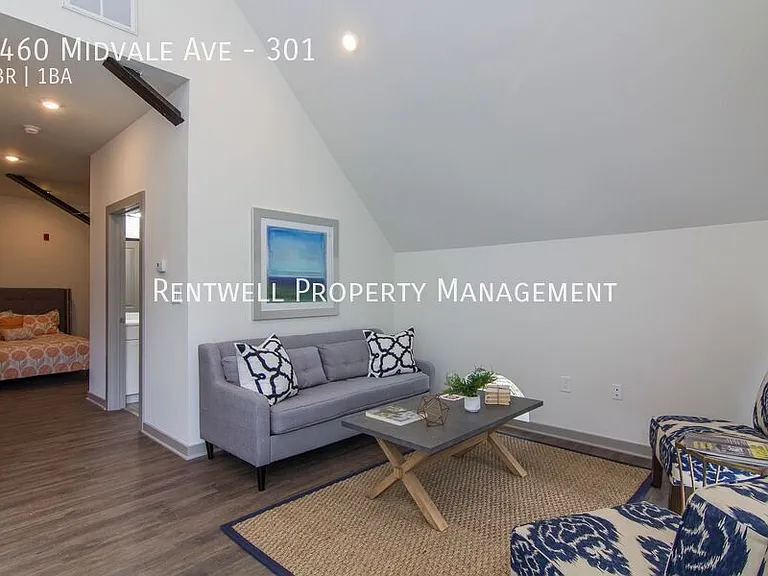 3460 Midvale Ave #301 — Photo 2