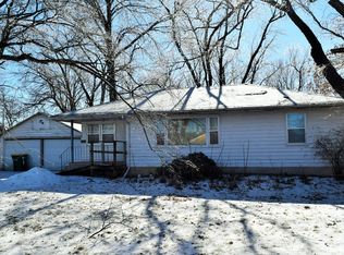 600 W Carpenter Ave, Fairfield, IA 52556