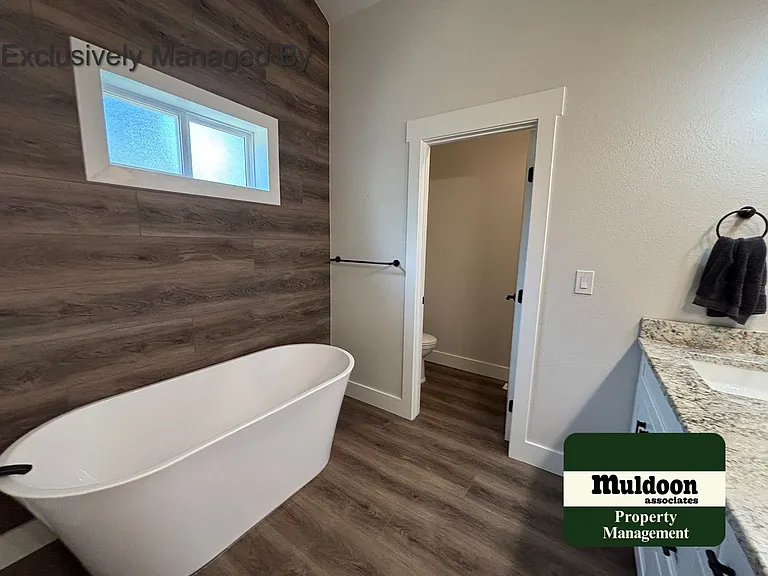 294 Southpark Rd — Photo 22