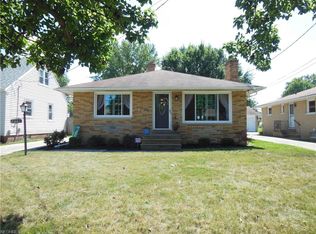 9441 Berkshire Rd, Parma Heights, OH 44130