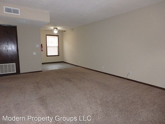 2nd image of 2406 White Gate Dr #22